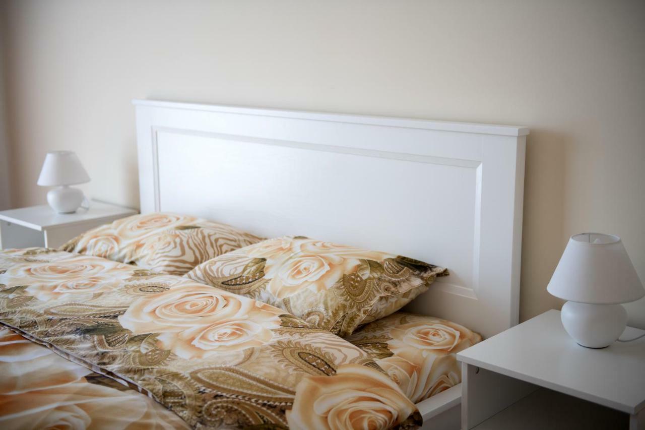 Avalonrestapartments Lviv Luaran gambar